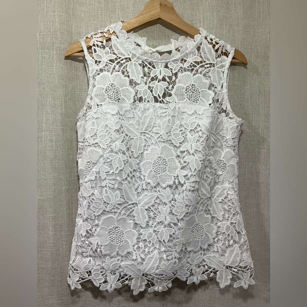 Nanette Lepore White Floral Lace Blouse with Back Ribbon Tie / Bow Size S